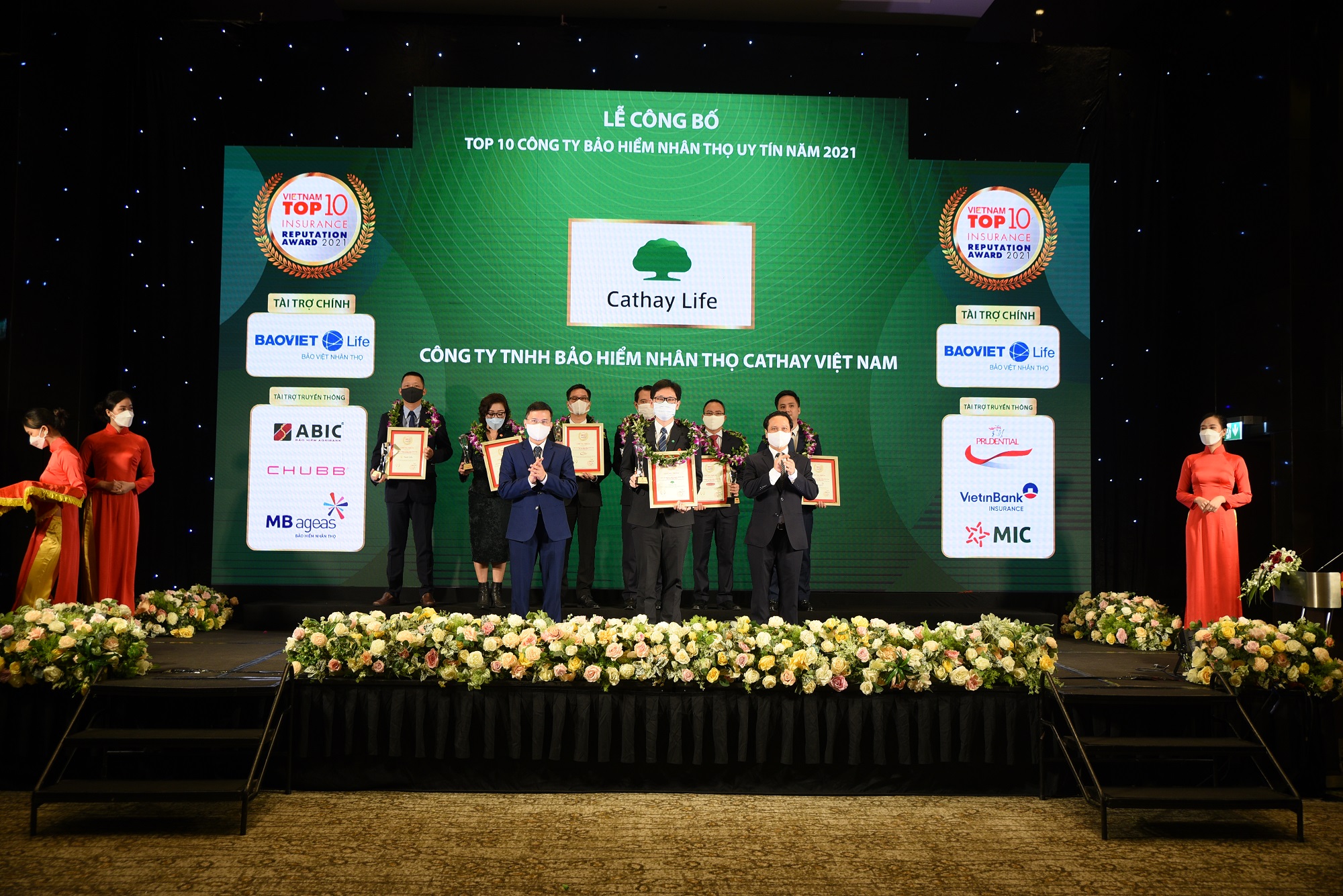 Cathay Life Viet Nam vinh dự nhận giải thưởng Top 10 Công Ty Bảo Hiểm Nhân Thọ Uy Tín 2021