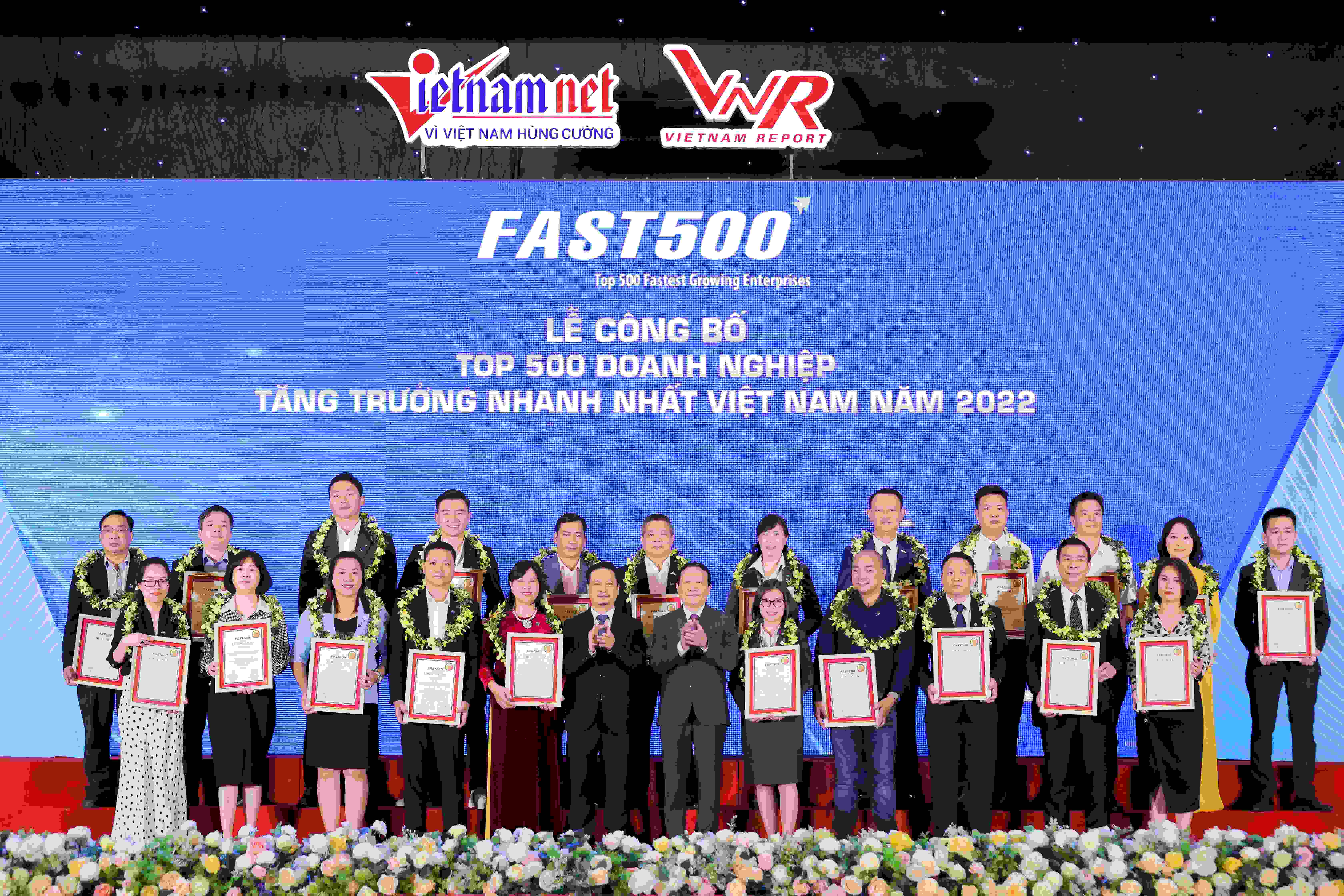 Công ty Cổ phần Xây dựng FBV vinh dự lọt Top 500 Doanh nghiệp tăng trưởng nhanh nhất Việt Nam (FAST500) năm 2022