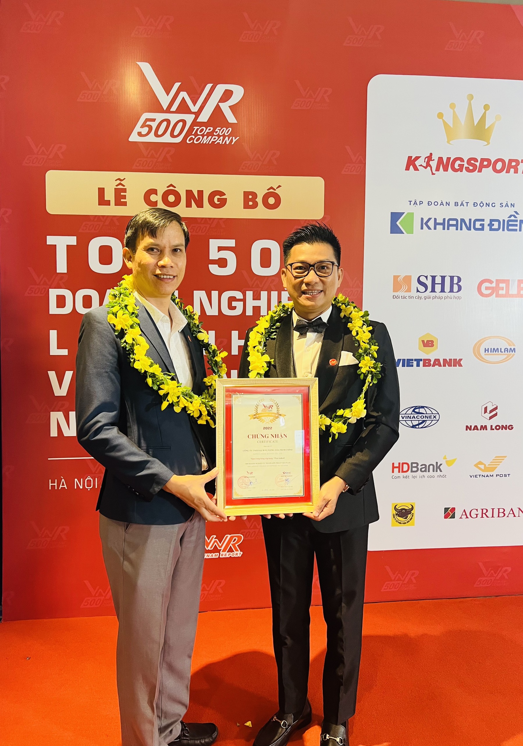 SUPER CARGO SERVICE vinh dự đạt Top 500 Doanh nghiệp lớn nhất Việt Nam năm 2022