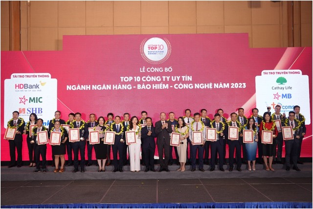 Cathay Life Việt Nam lọt Top 10 Công ty Bảo hiểm Nhân thọ uy tín 2023