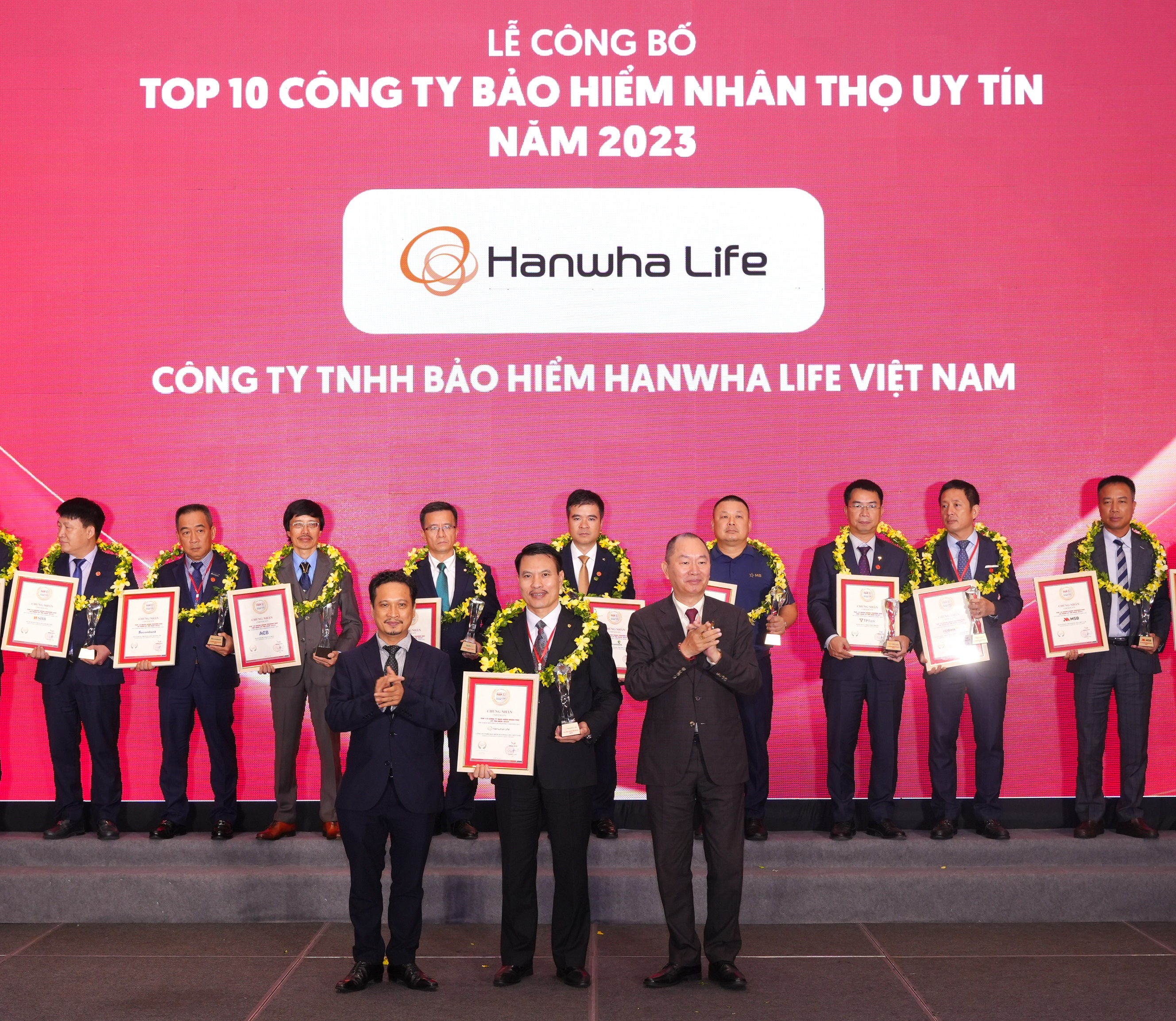 Hanwha Life Việt Nam liên tục giữ vững danh hiệu Công ty Bảo hiểm uy tín
