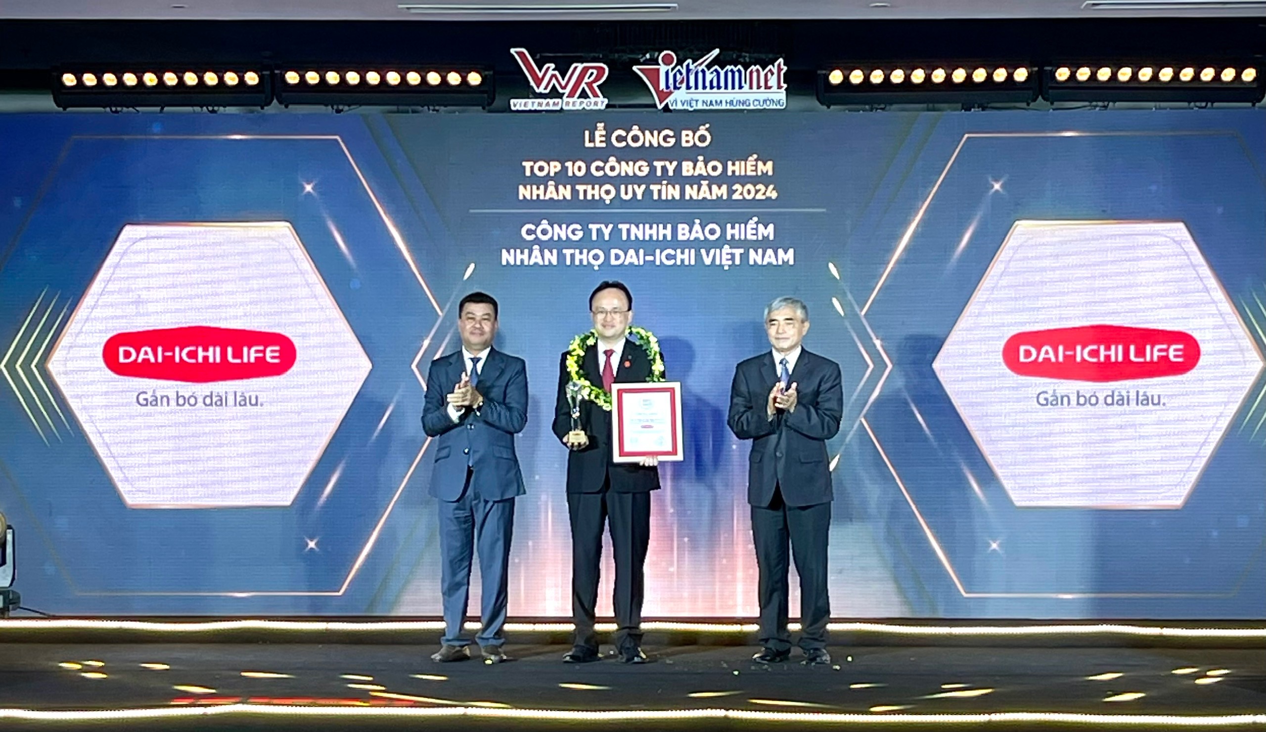 Dai-ichi Life Việt Nam vinh dự đạt danh hiệu “Top 10 Công ty Bảo hiểm Nhân thọ uy tín năm 2024”