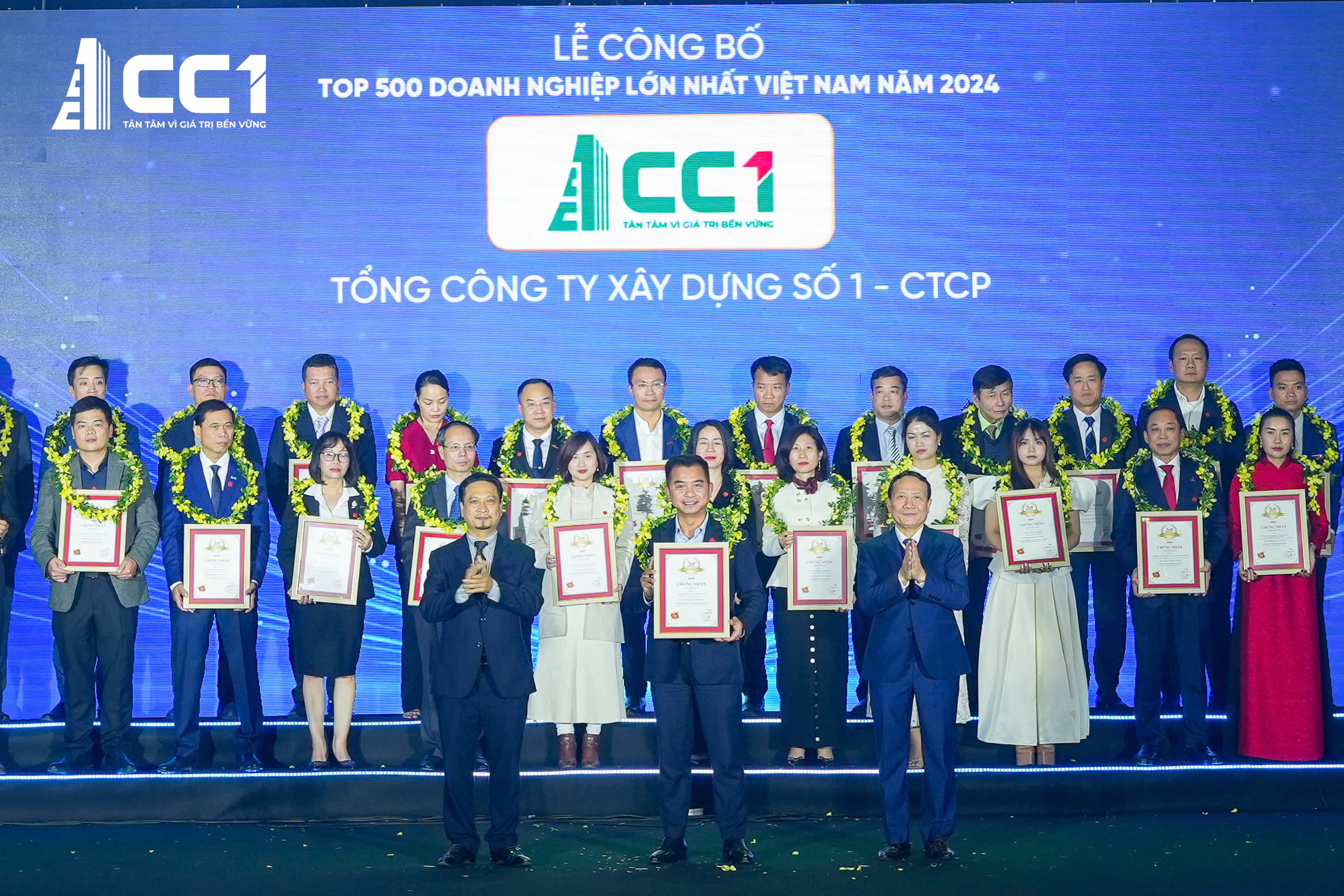 CC1 tiếp tục vinh dự đứng Top 10 Doanh nghiệp Xây dựng lớn nhất Việt Nam