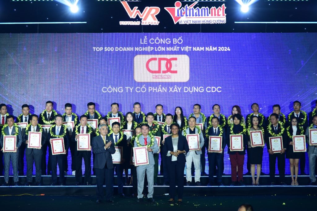 Năm thứ 5 liên tiếp, xây dựng cdc được vinh danh trong top 500 doanh nghiệp lớn nhất việt nam