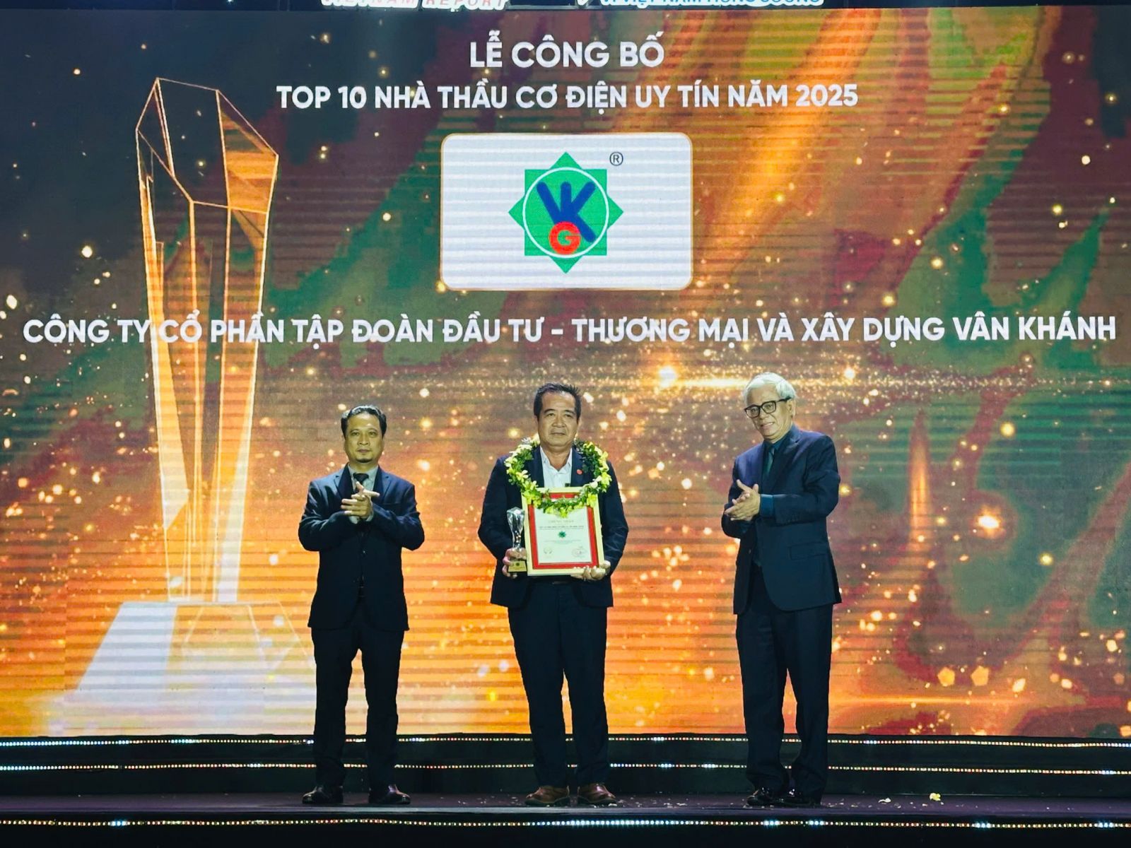 Tập Đoàn Vân Khánh: Chuyên gia cơ điện toàn diện - Đối tác chiến lược cho mọi công trình - Top 10 Nhà thầu Cơ điện uy tín