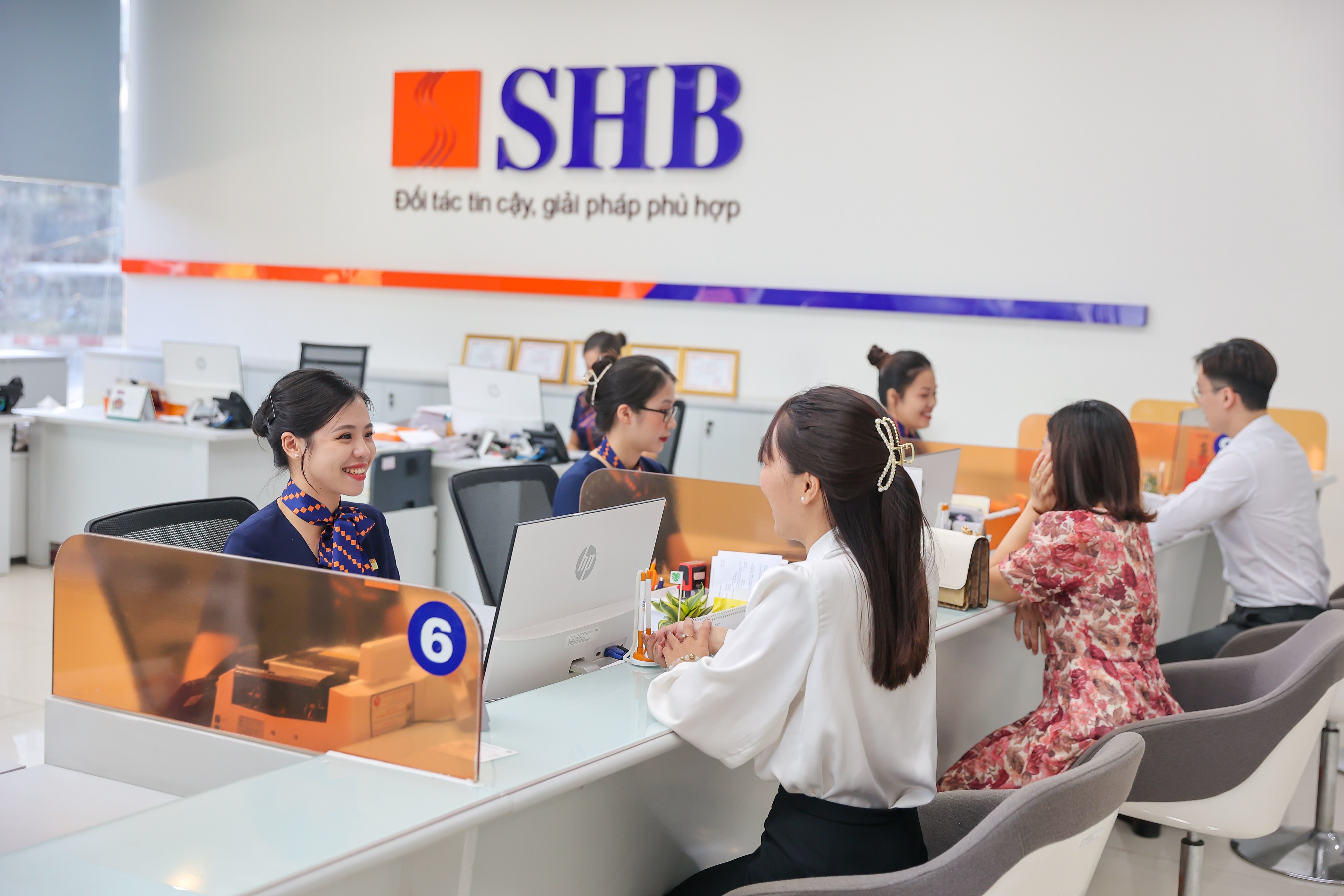 SHB lãi trước thuế 9 tháng tăng 36%, khẳng định vị thế hàng đầu, không ngừng nâng cao sức mạnh tài chính