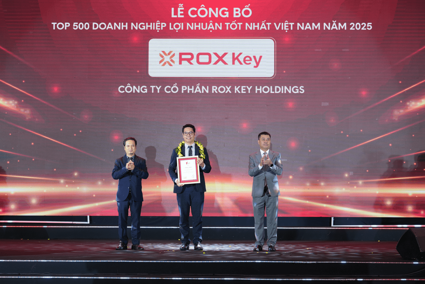 ROX Key được vinh danh trong PROFIT500 - Dấu ấn của hiệu quả và bền vững