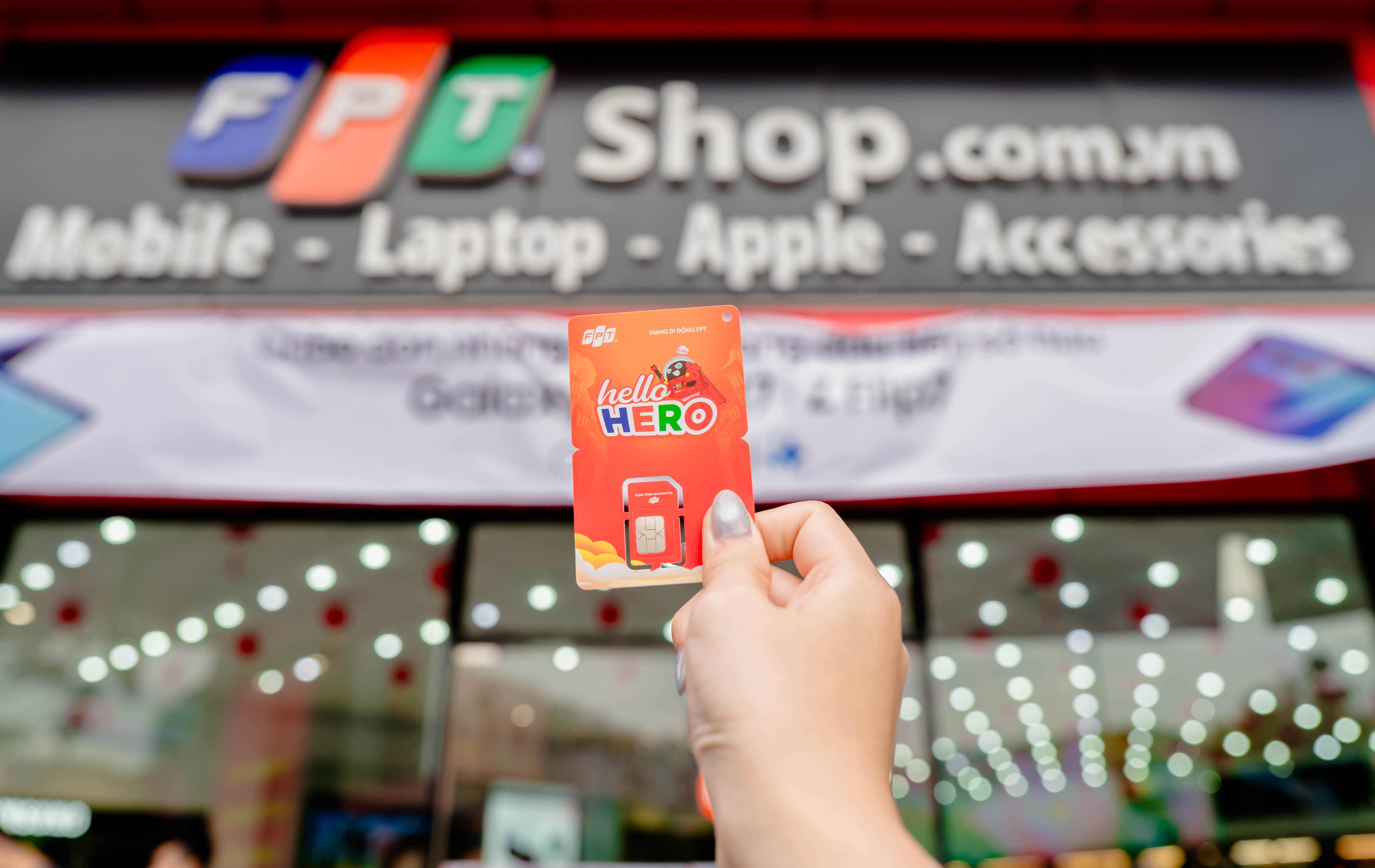 Mạng di động FPT - Nhà mạng đầu tiên tại Việt Nam triển khai tính năng kích hoạt SIM qua VNeID 