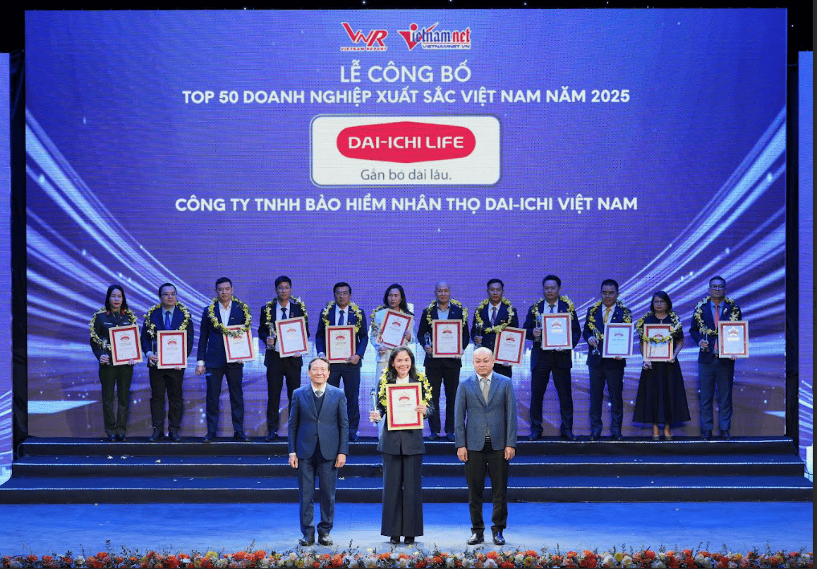 Dai-ichi Life Việt Nam vinh dự đạt danh hiệu “Top 500 Doanh nghiệp lớn nhất Việt Nam” trong 10 năm liên tiếp (2016 - 2025)