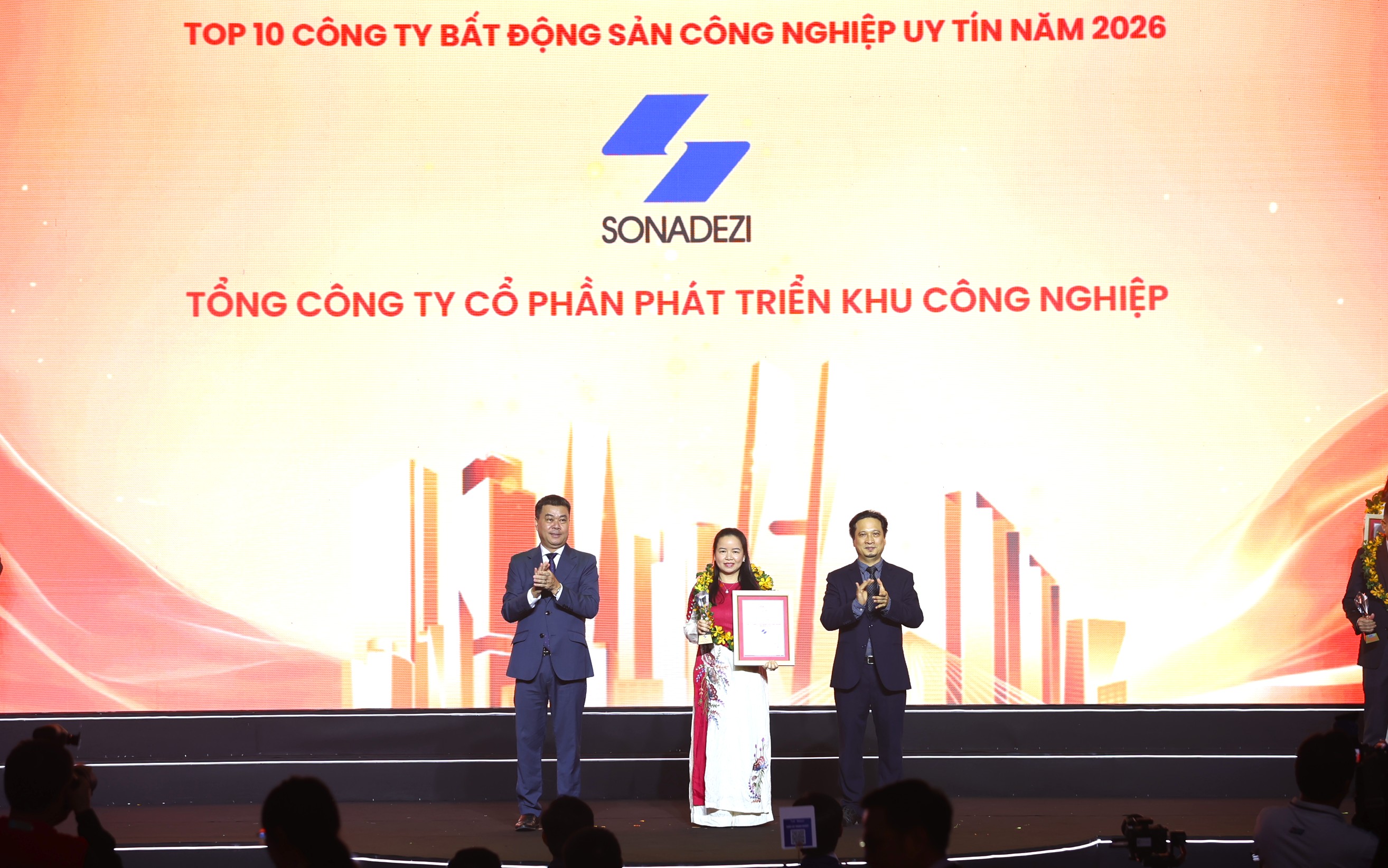 Sonadezi lần thứ 5 đạt Top 10 Công ty Bất động sản công nghiệp uy tín