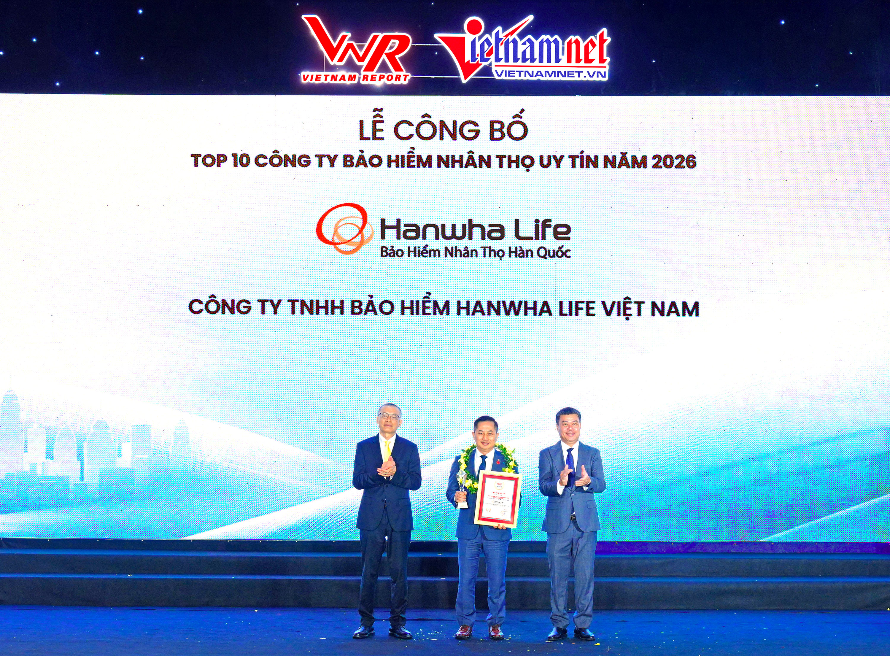 Hanwha Life - Một thập kỷ giữ vững “Top 10 Công ty Bảo hiểm nhân thọ uy tín”