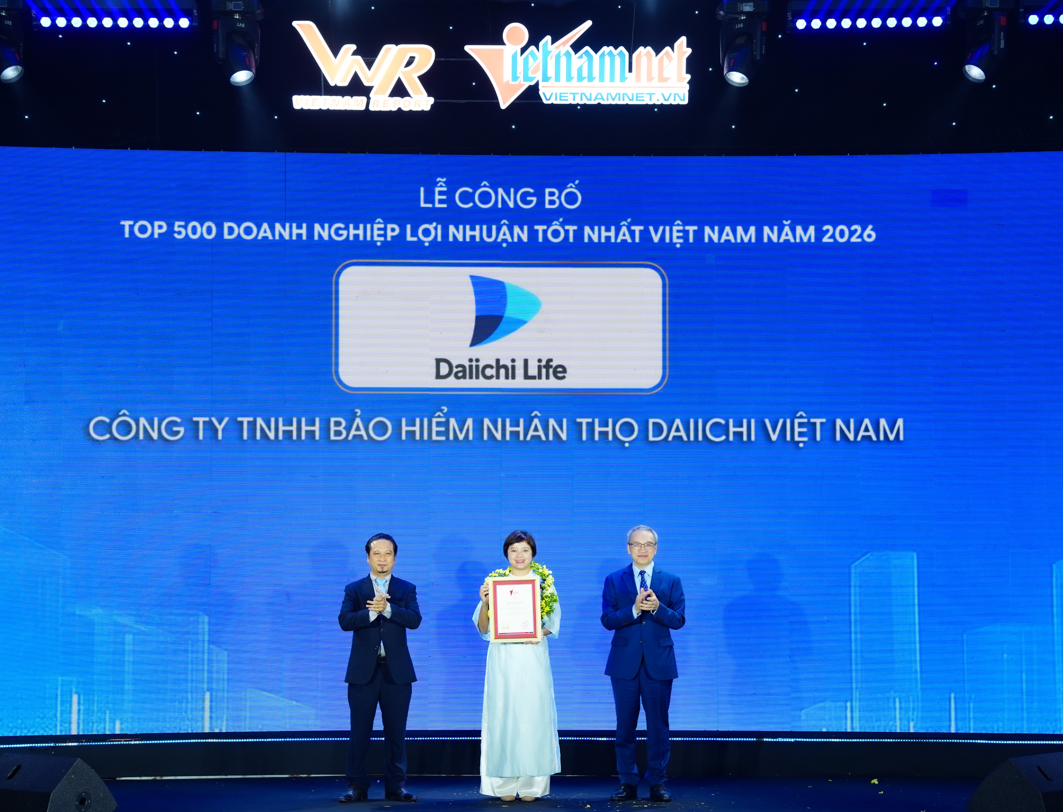 Daiichi Life Việt Nam góp mặt trong Top 500 Doanh nghiệp lợi nhuận tốt nhất và Top 50 Doanh nghiệp lợi nhuận xuất sắc 2026