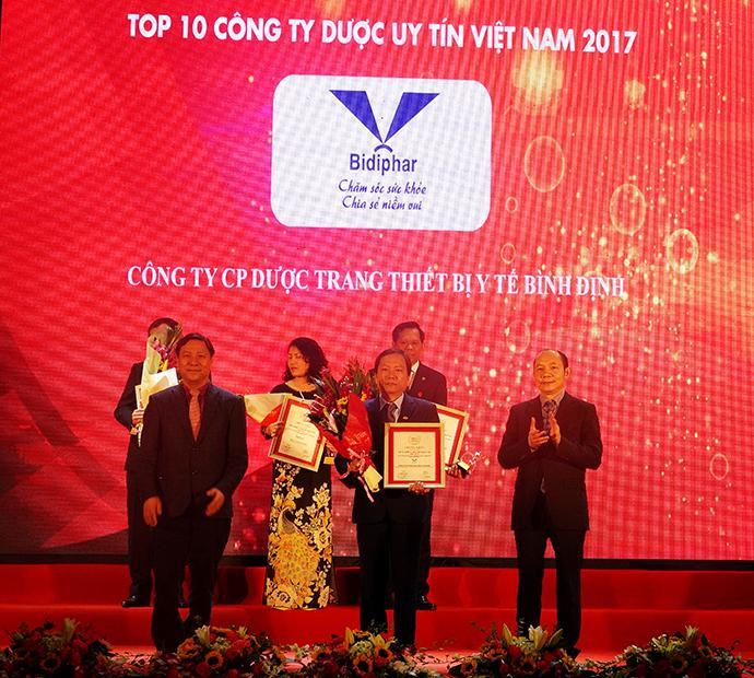 Bidiphar - Nhận danh hiệu Top 10 Công ty Dược Việt Nam uy tín năm 2017