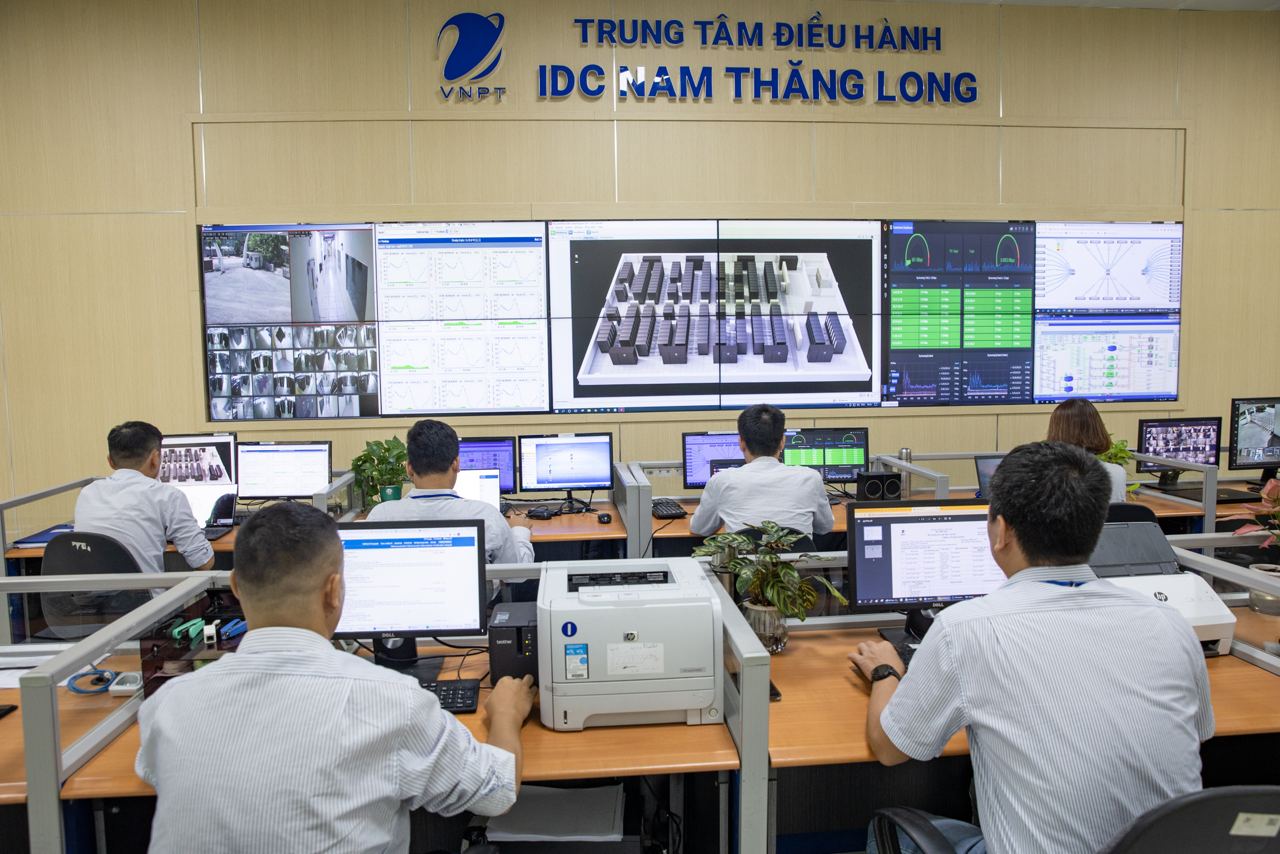 VNPT Cloud giúp đẩy mạnh chuyển đổi số khối GOV 
                 – Vietnam Report