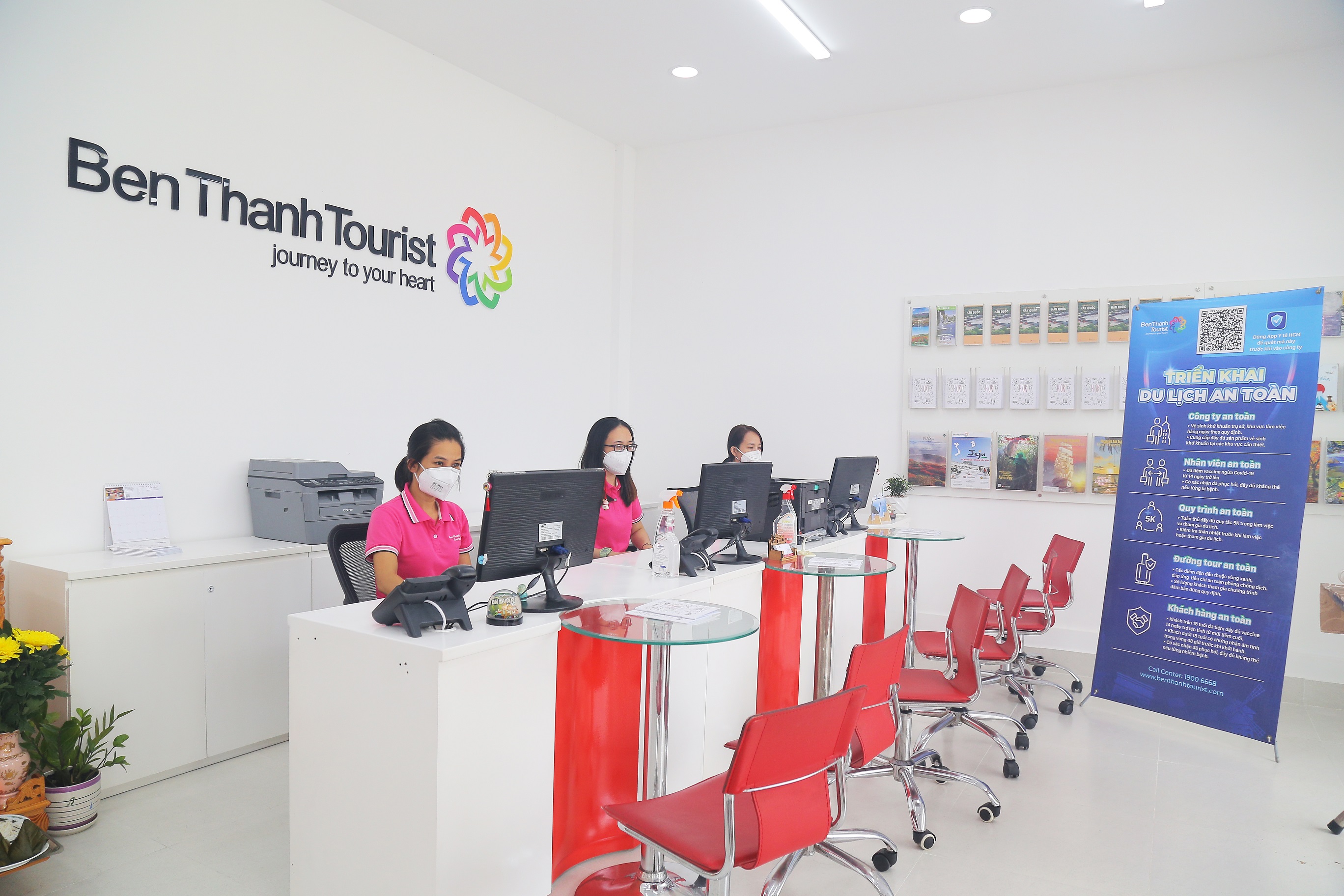 Khai trương trung tâm du lịch khách lẻ BenThanh Tourist
                 – Vietnam Report